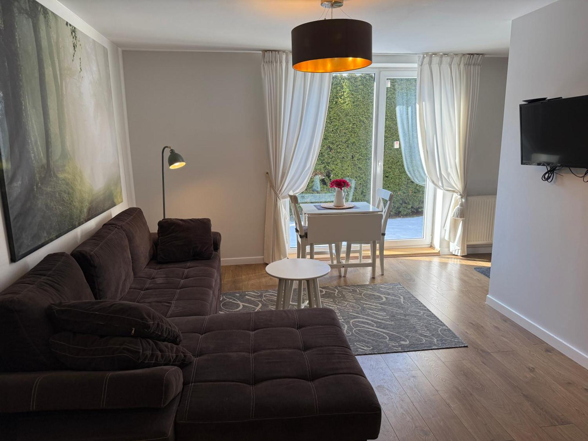 Apartment Cozy Garden Free Parking